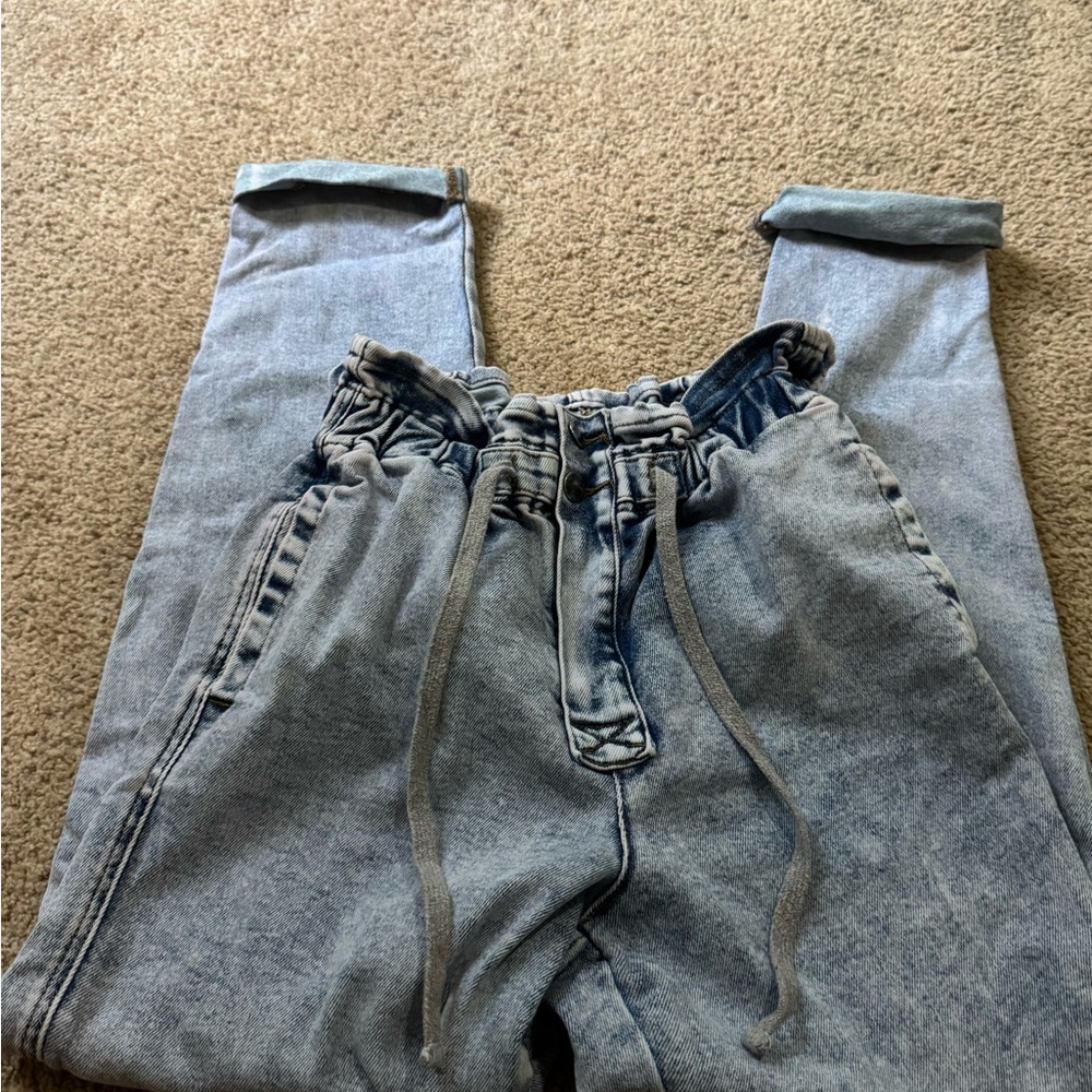 f21 scrunched jeans